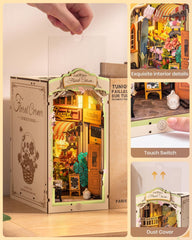 Rolife protective dust cover keeps diorama pristine
