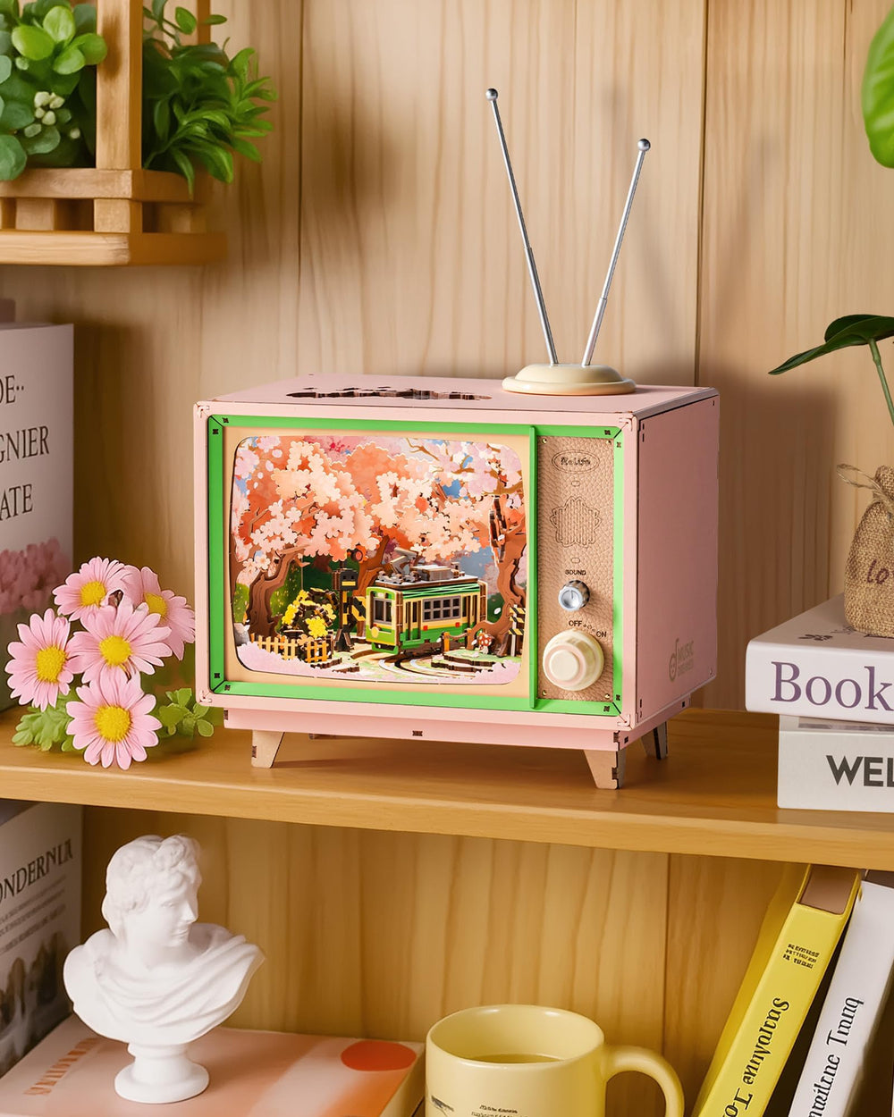 Rolife Sakura Dreamy Tour makes a thoughtful gift for adults.
