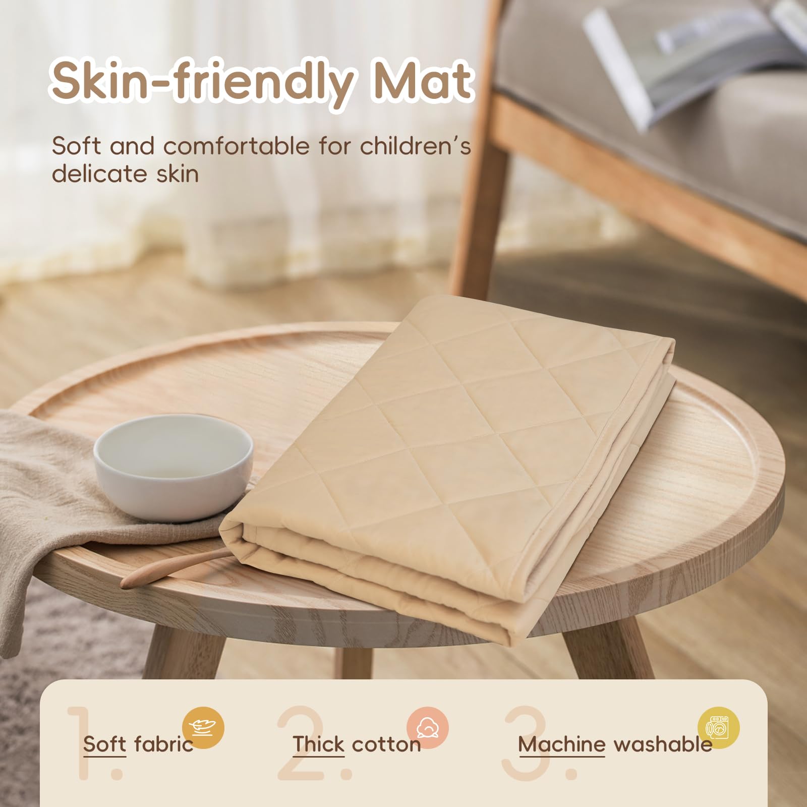 RONGFA washable padded mat offers a comfy surface for resting and play.