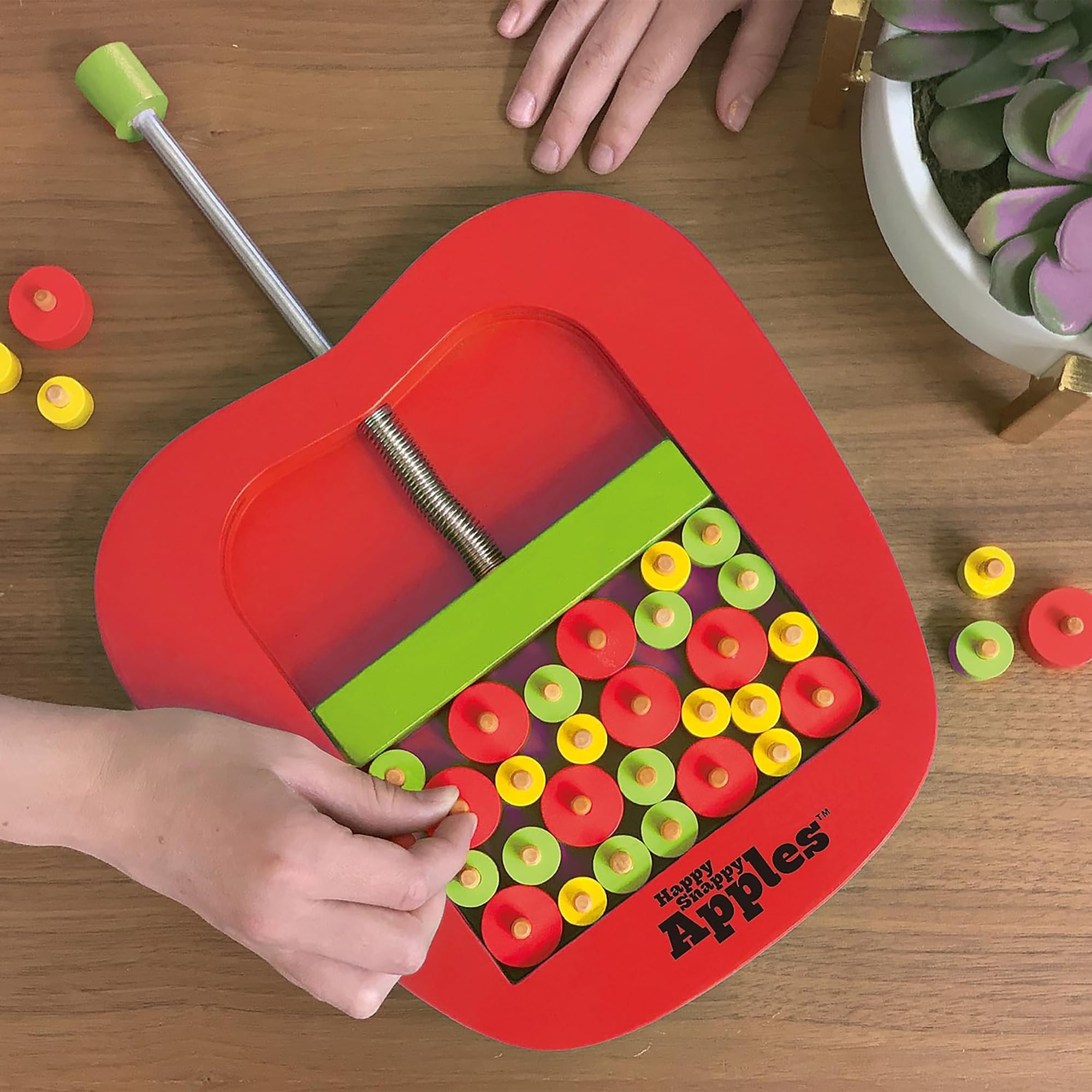 ROO GAMES Happy Snappy Apples larger apples boost scores