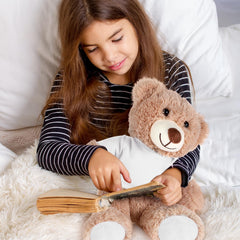 RoundFunny bear shirt white matches with accessories for versatile styling