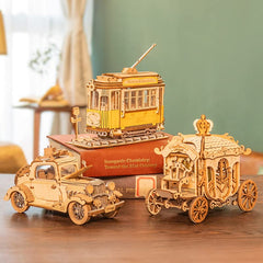 Rowood color customization options to personalize the model’s final look