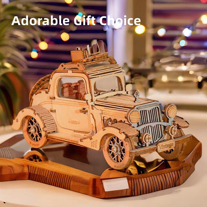 Rowood vintage car model details highlighting classic silhouette and dashboard hints