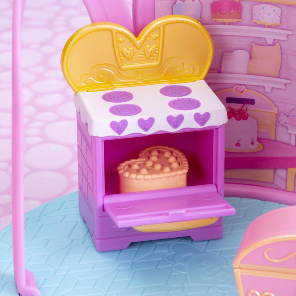 Royale High Baking Class Playset: scratch-off virtual item code enhances gameplay