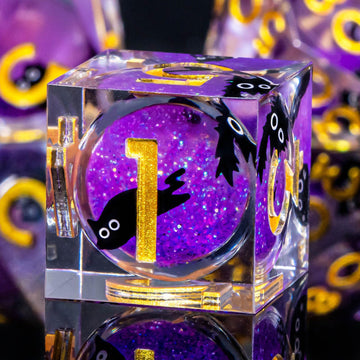 Roycevon resin cat DND dice with liquid core for easy-to-read D8.