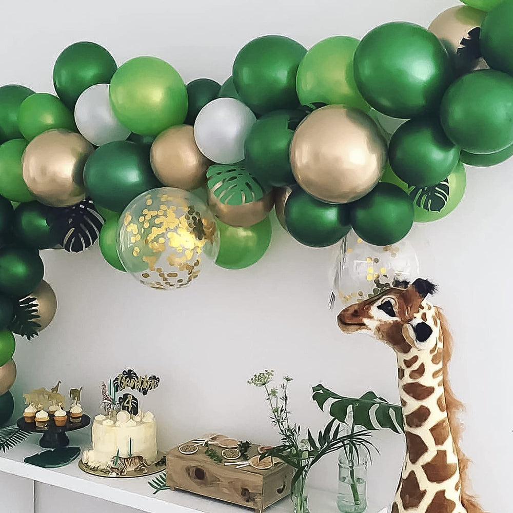 RUBFAC kit includes ribbon and glue for quick decorating.