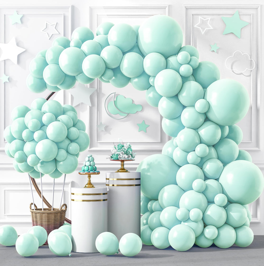 Rubfac Makani Blue 18-inch balloons for bold, eye-catching decor