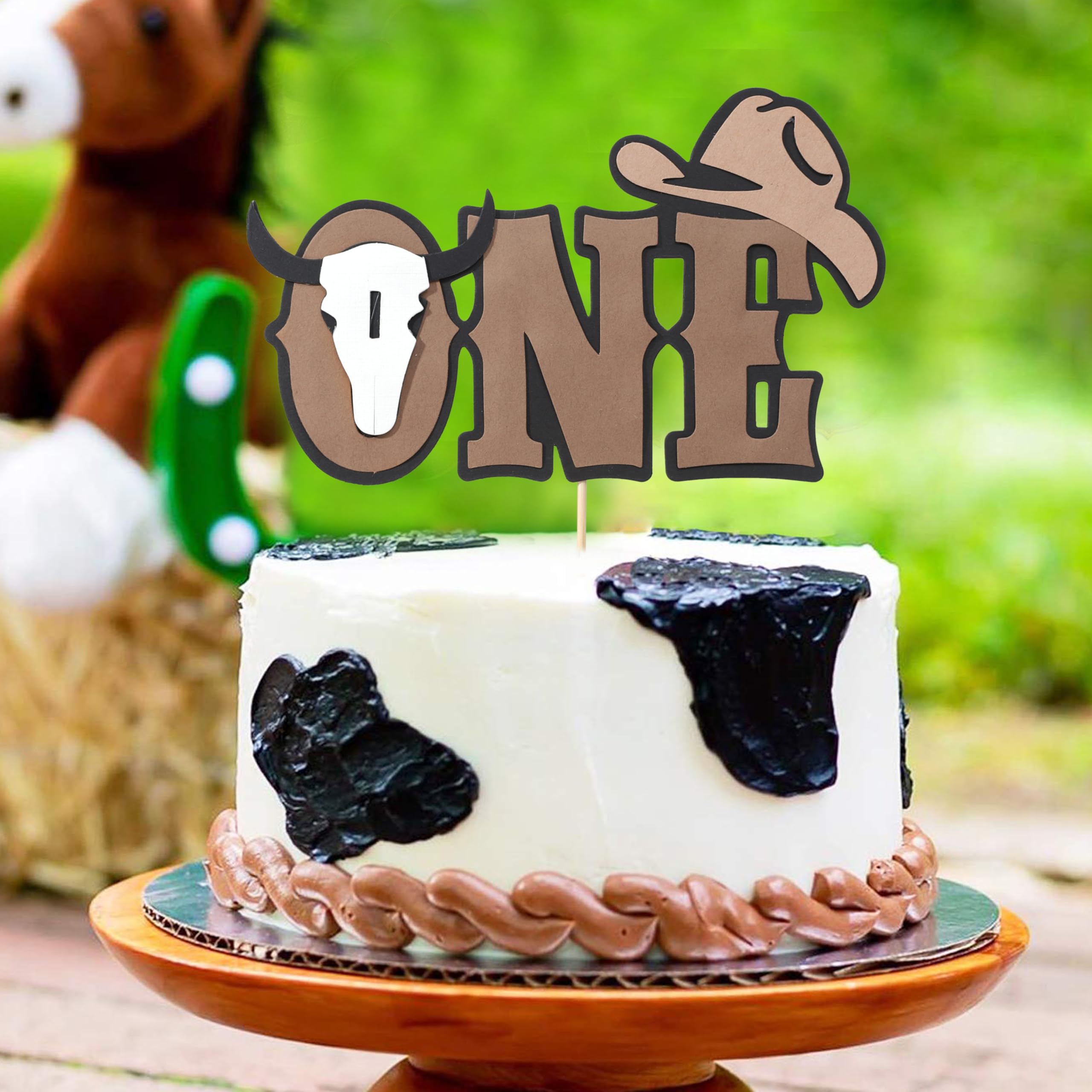 Rweseo My First Rodeo photo prop for cake smash moments