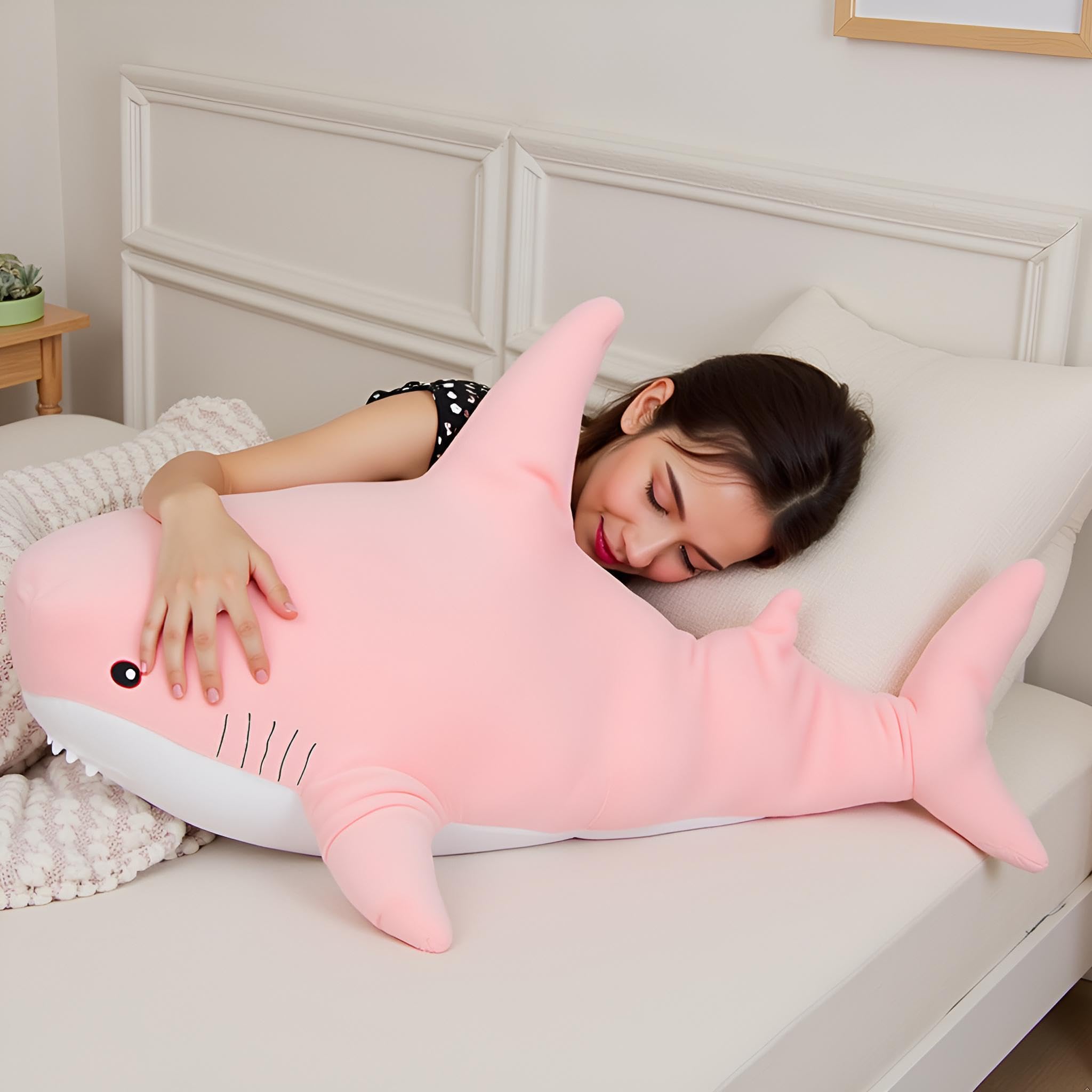 Ryttir XXL shark plush fabric resists pilling and wipes clean.