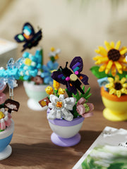 Sacblirr kids-adults crafting activity supports relaxed focus.