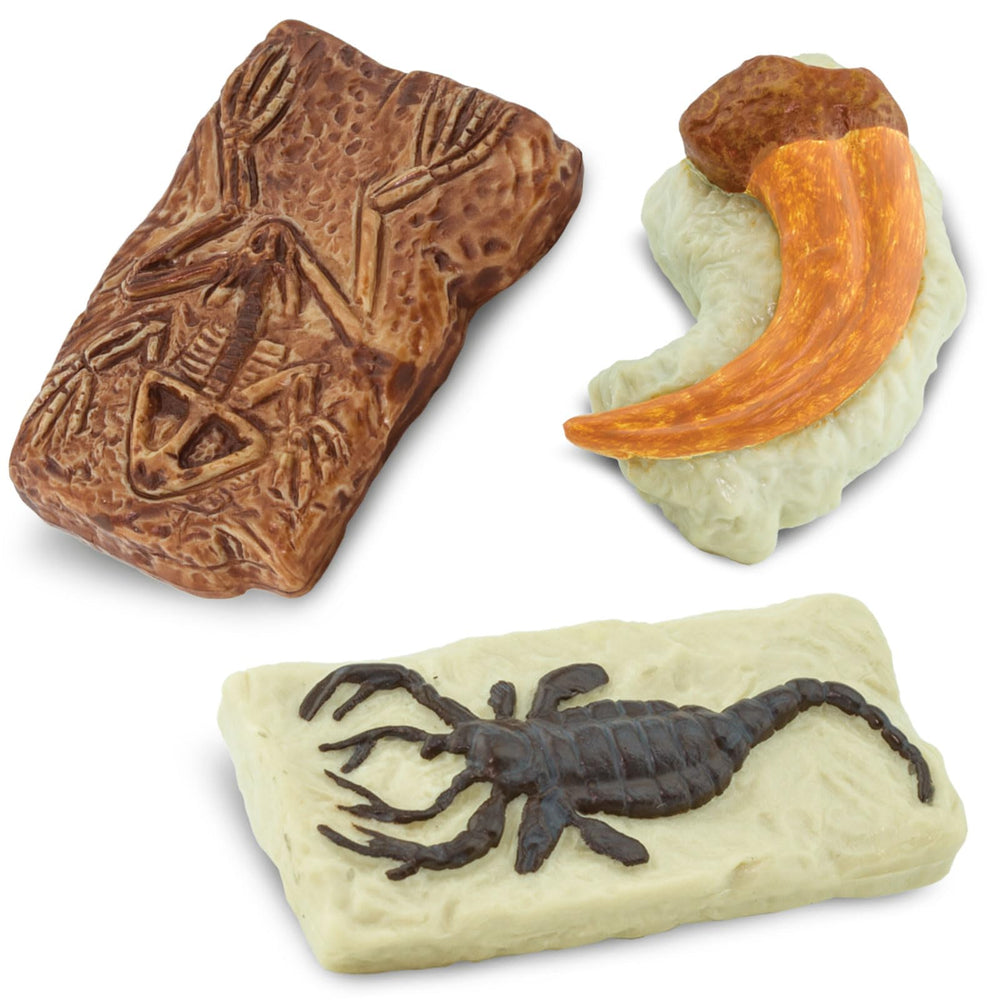 Safari Ltd sea-scorpion figurine for immersive prehistoric storytelling.