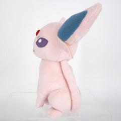 Sanei Espeon plush close-up shows purple eyes and forehead gem.