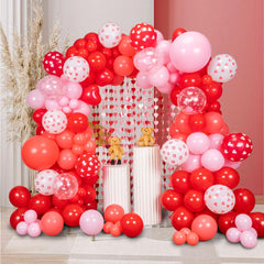SANERYI 12-inch latex balloons provide colorful volume for garlands.