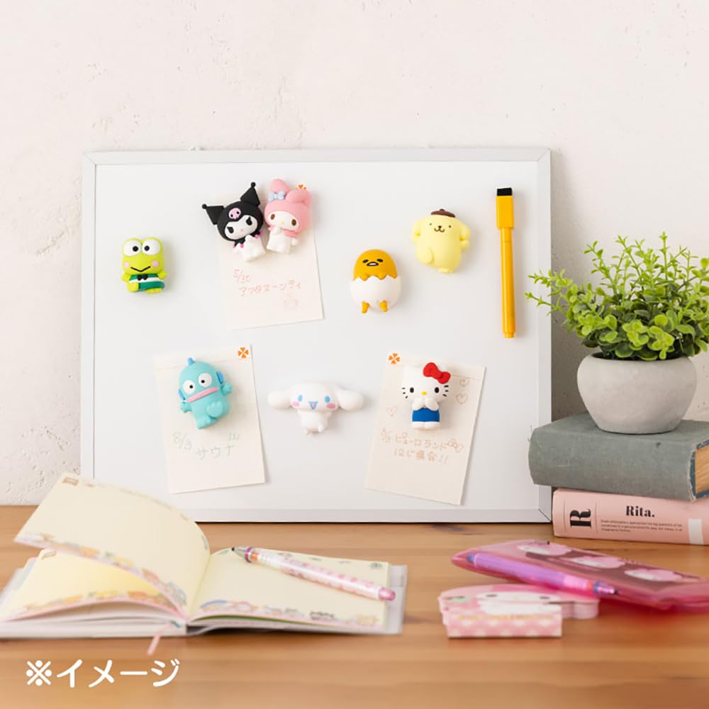 Sanrio Chromi Mascot Magnet decorates spaces while holding photos or reminders.