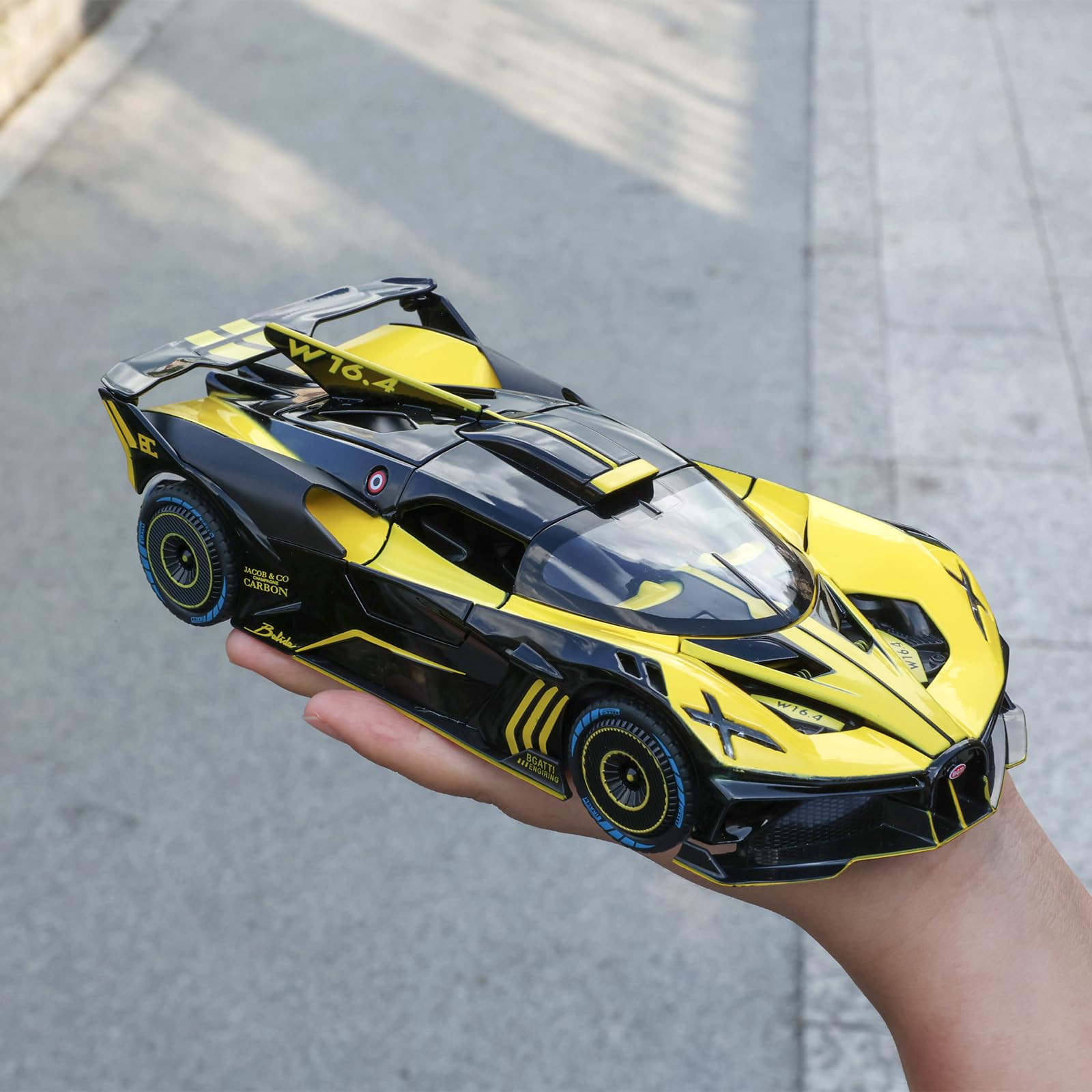 SASBSC Bolide 1:24 gift-ready packaging suitable for kids