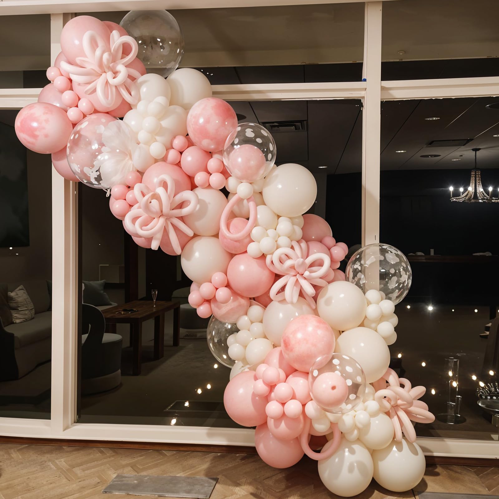 Saxuxu balloon-arch display ideas for easy centerpieces