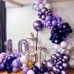 Saxuxu birthday party ribbon included for quick, polished setups.