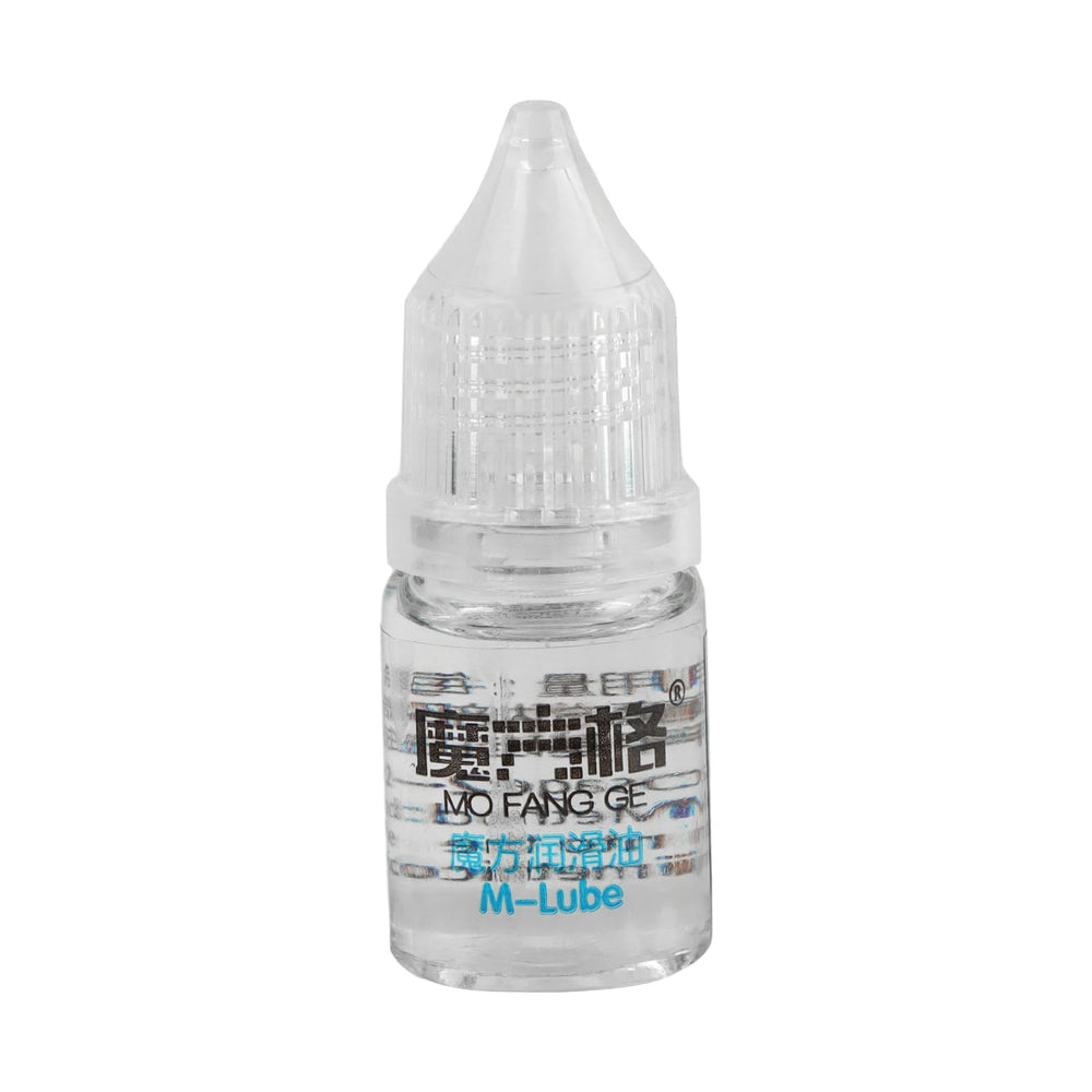 Saycker Speed Cube Lube application on cube to reduce friction