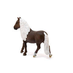 Schleich Farm World horse detail closeup showing realistic mane and coat texture