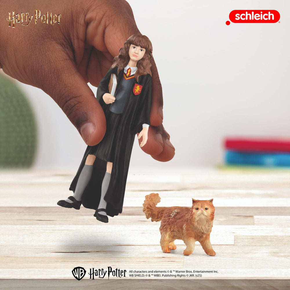 Schleich Hermione and Crookshanks 2pc set, display-ready collectibles.