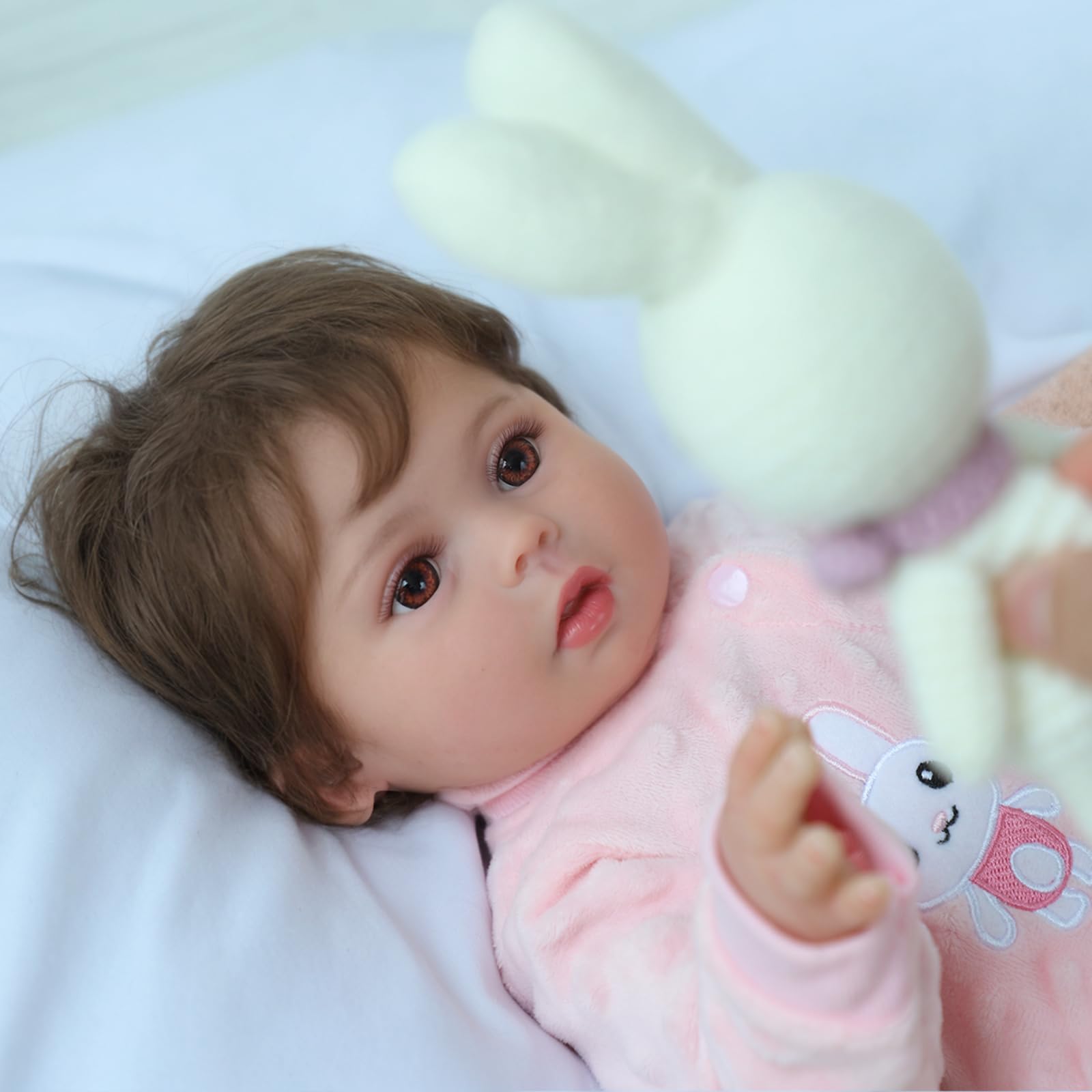 SCOM Lucy magnetic pacifier and bottle support realistic nurturing moments