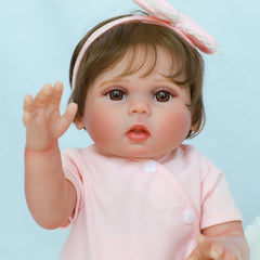 SCOM Reborn Lucy shows veins detail for lifelike realism during pretend play.