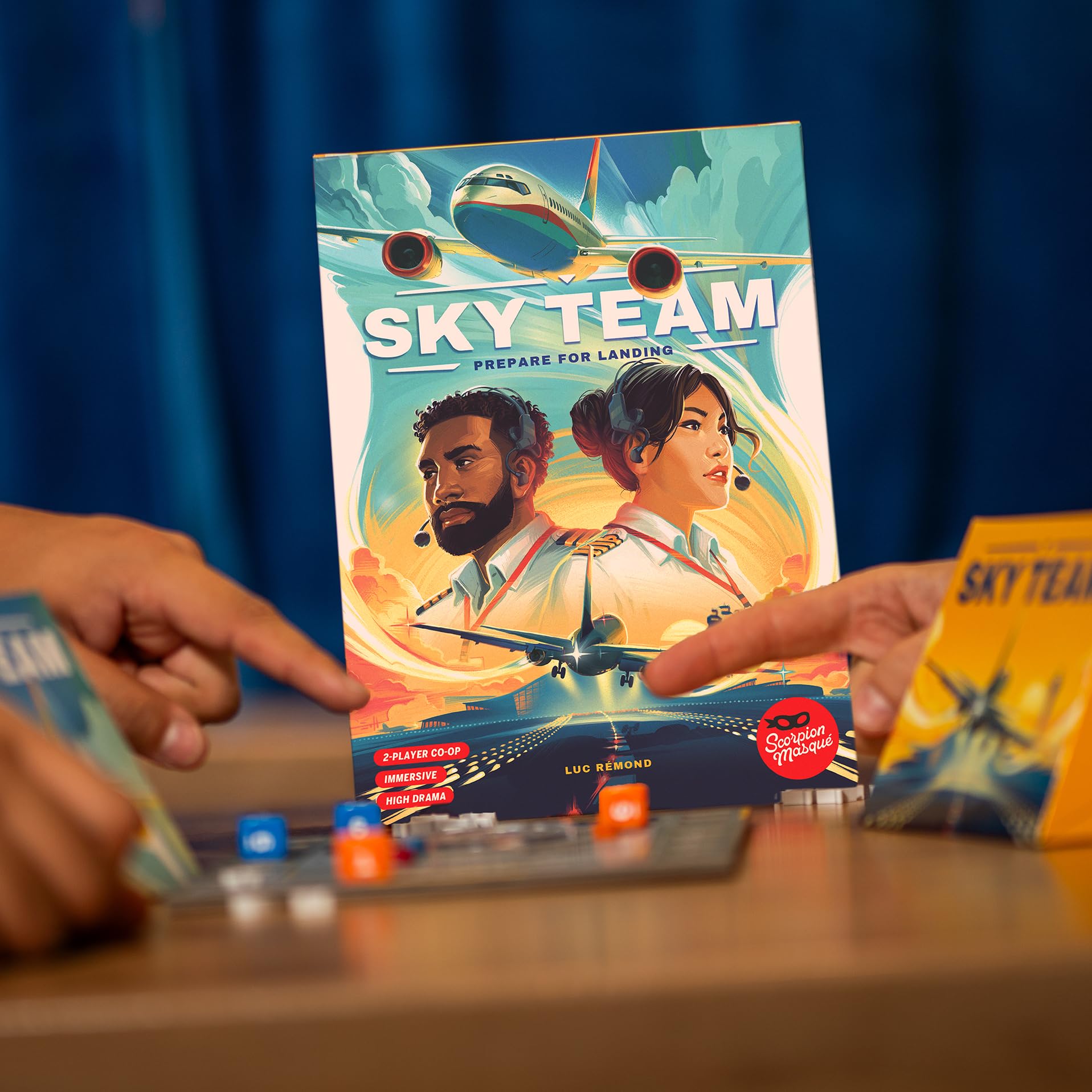 Scorpion Masqué Sky Team world-airports scenario offers variety.