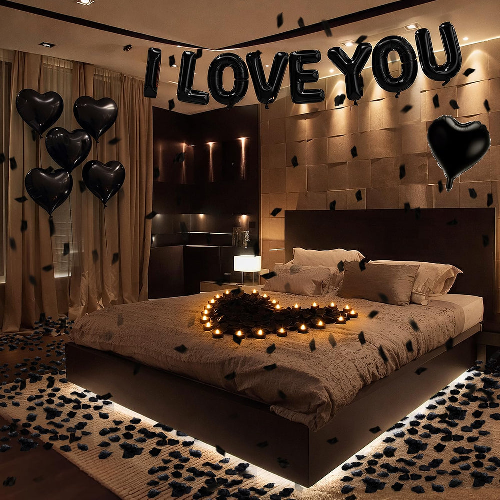 Seematn 18-inch heart balloons serve as festive anniversary decor.