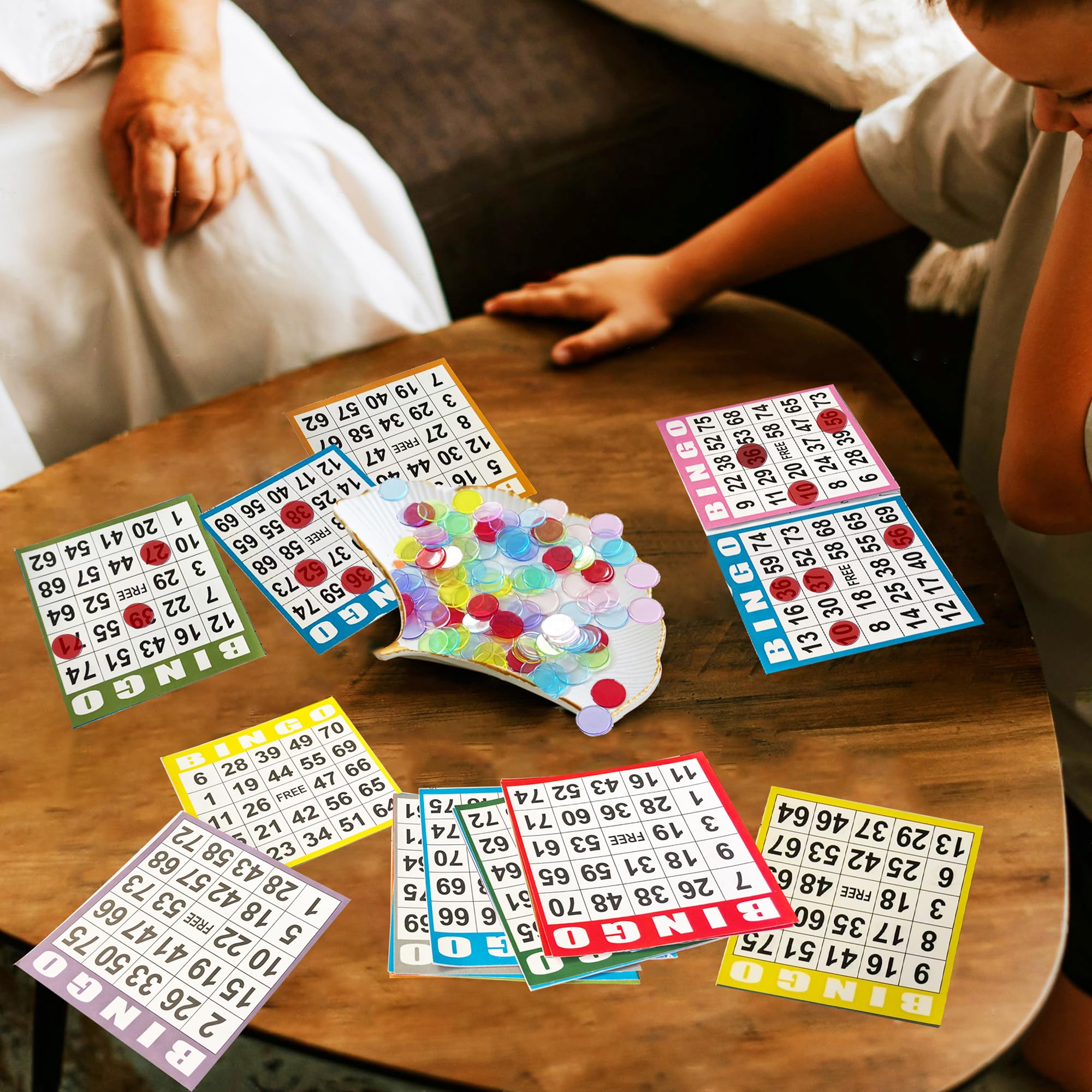 SEETOOOGAMES multi-round play; supports multiple cards per player