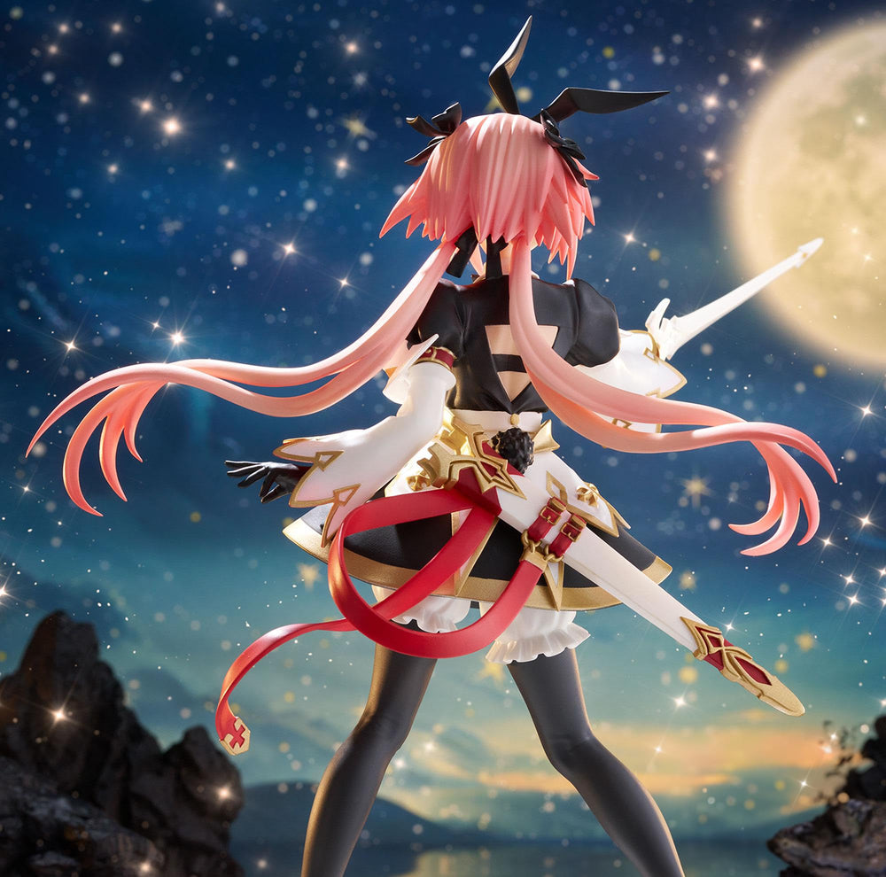 SEGA Figurizma Fate/Grand Order Saber/Astolfo figure angle shots emphasize drama