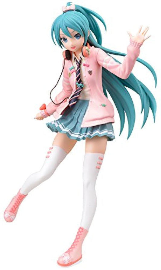 SEGA Hatsune Miku 9-inch figure front view for desk display and gifting