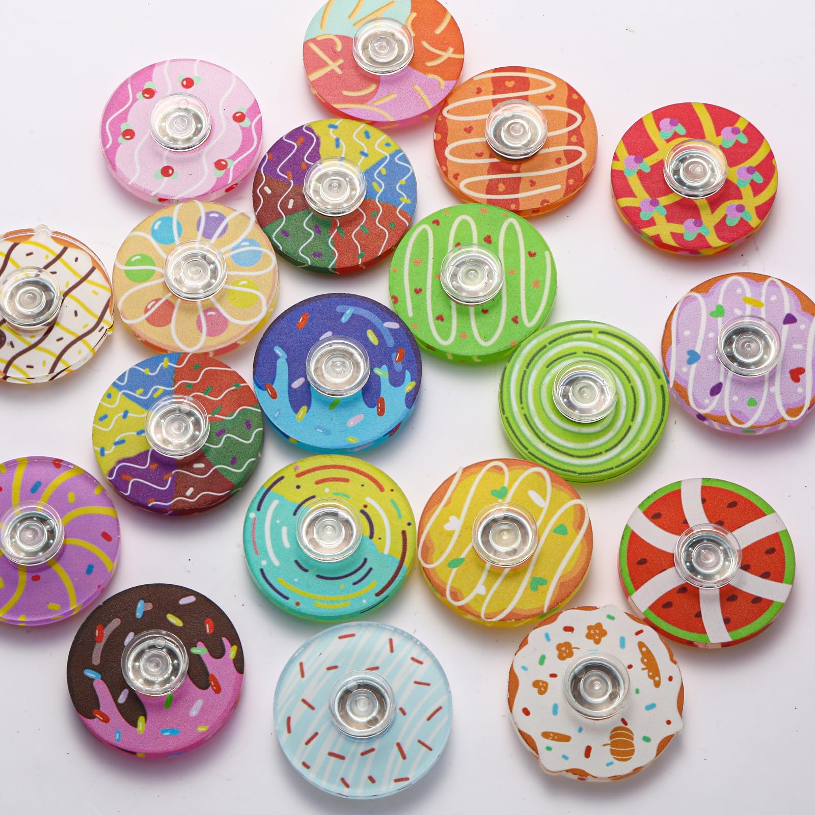 Seilaiap party favor bags with fun, pocket-sized spinners