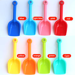 Selterm beach shovel with long handle enables easy digging