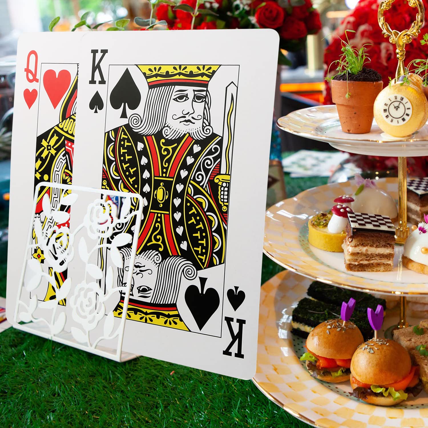 SeptCity jumbo cards laminate finish makes them durable for outdoor play