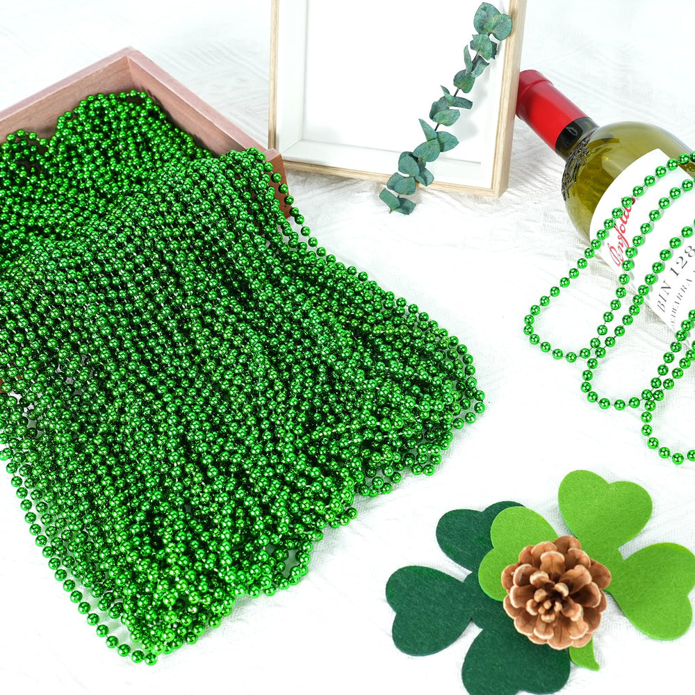 SHAOQINLIN St Patrick's Day necklace set elevating festive outfits.
