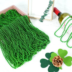 SHAOQINLIN St Patrick's Day necklace set elevating festive outfits.