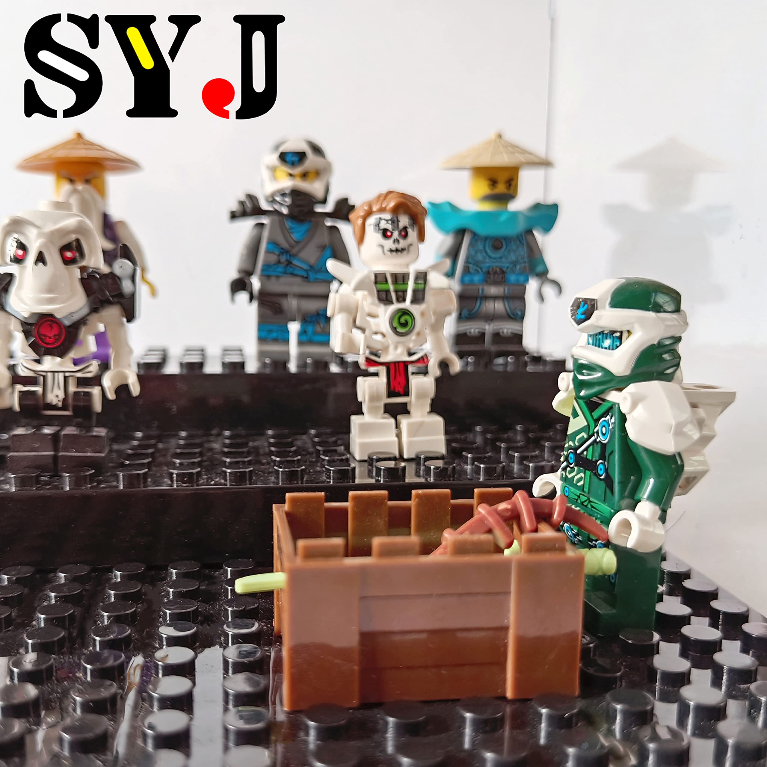 SHIYIJIA self-assembly base and panels enable quick setup.