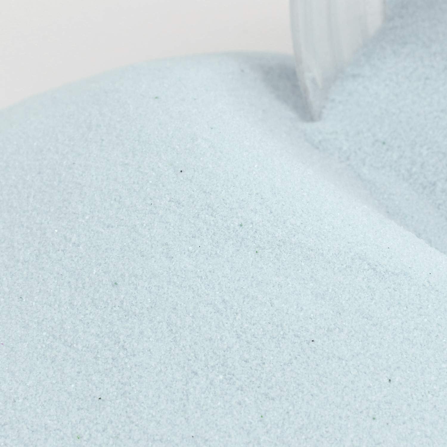 Shiny Stone Colorful Art Sand enhances wedding centerpieces and decor