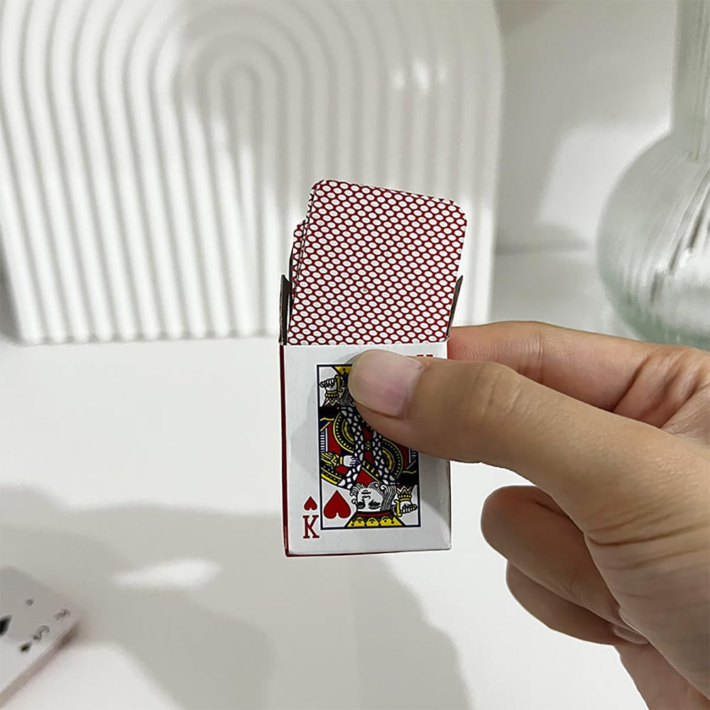 SHOWHIHI mini cards offering versatile gameplay for parties and family games.