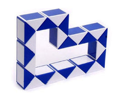 SHUYUE Snake Magic Speed Cube blue and white close-up texture and grip