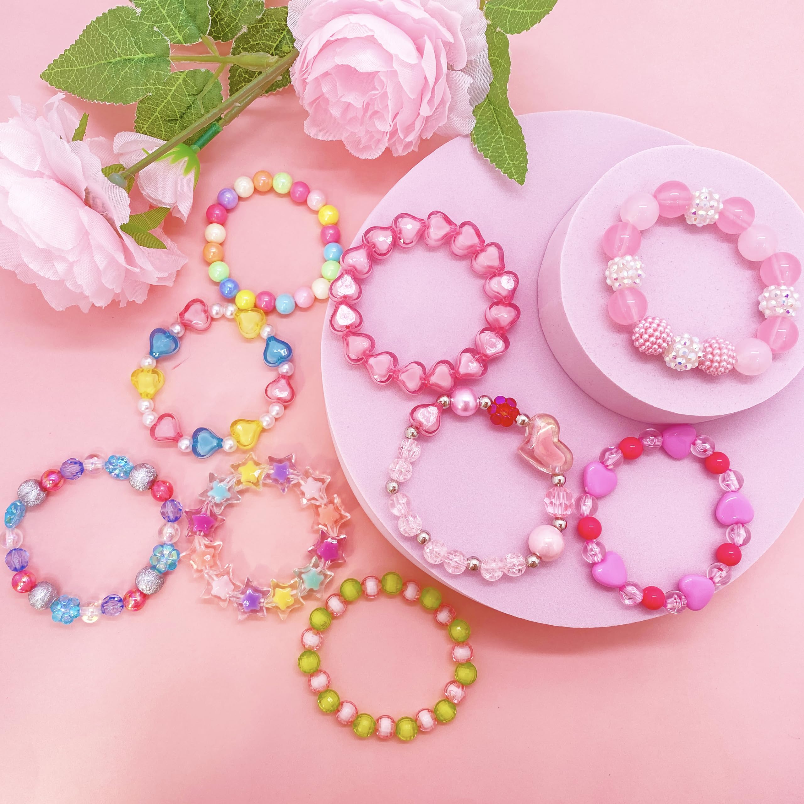 SIELEVIN flower bracelets in blue and red, great for matching outfits
