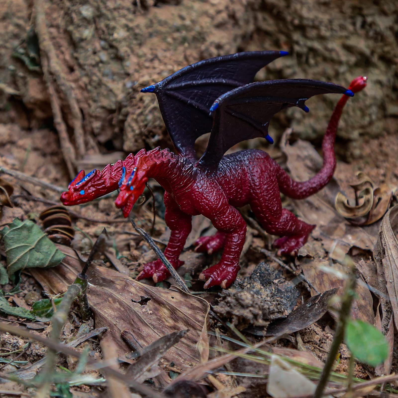 SIENON dragon cake topper figure adds whimsy to desserts