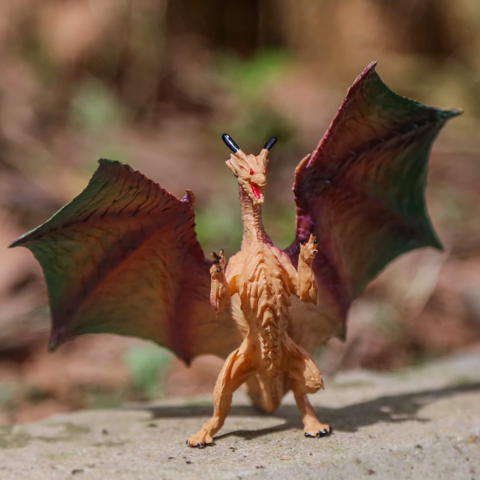SIENON mini dragon figurine for imaginative play and display