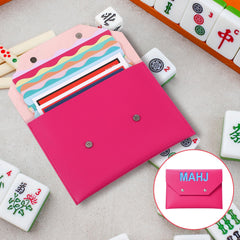 SilTriangle organizer keeps essentials neatly arranged during mahjong sessions