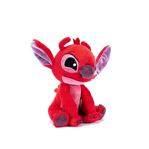 Leroy side view highlighting compact 25 cm size for on-the-go hugs