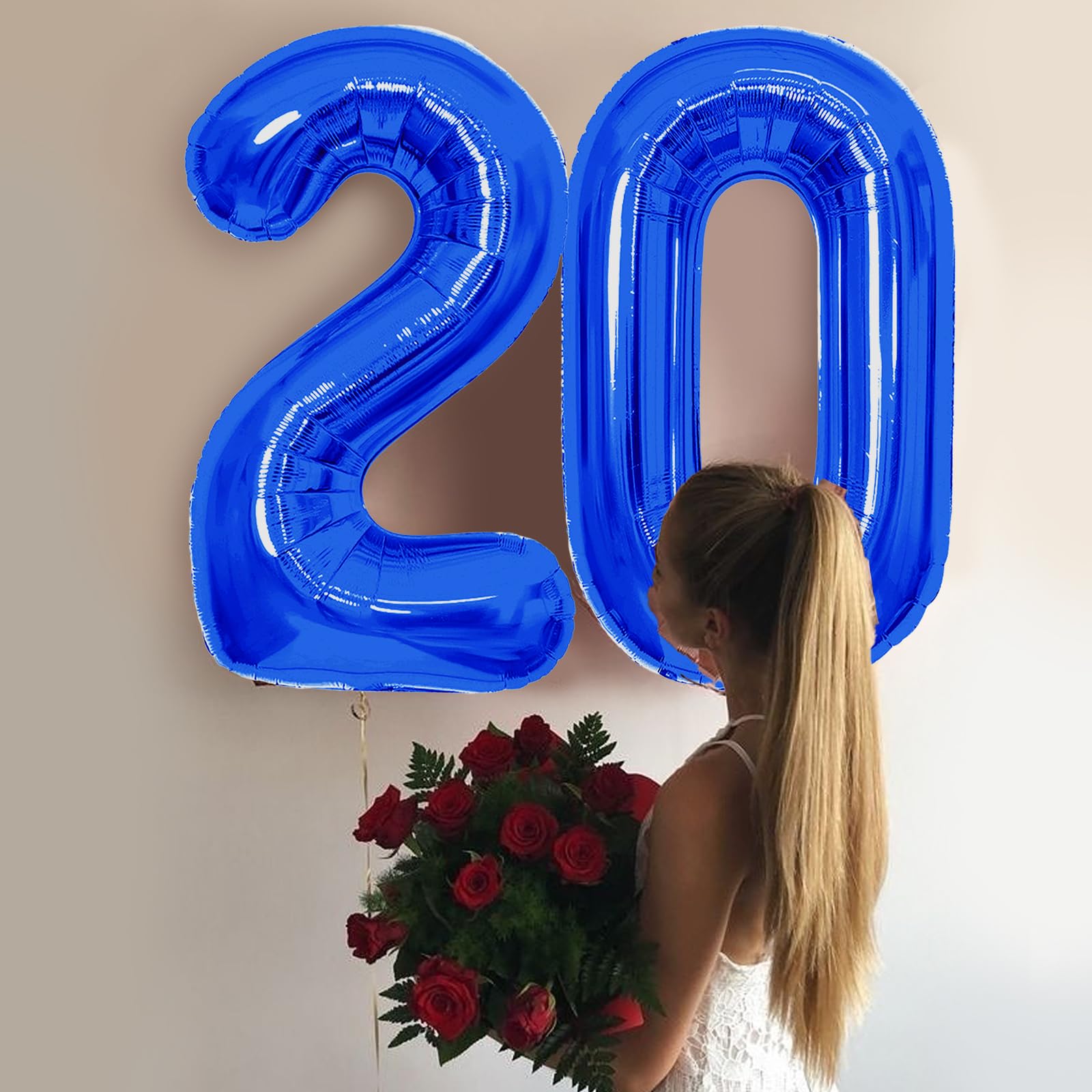 SINBEE navy blue 20-number balloon elevates 20th birthday celebrations.