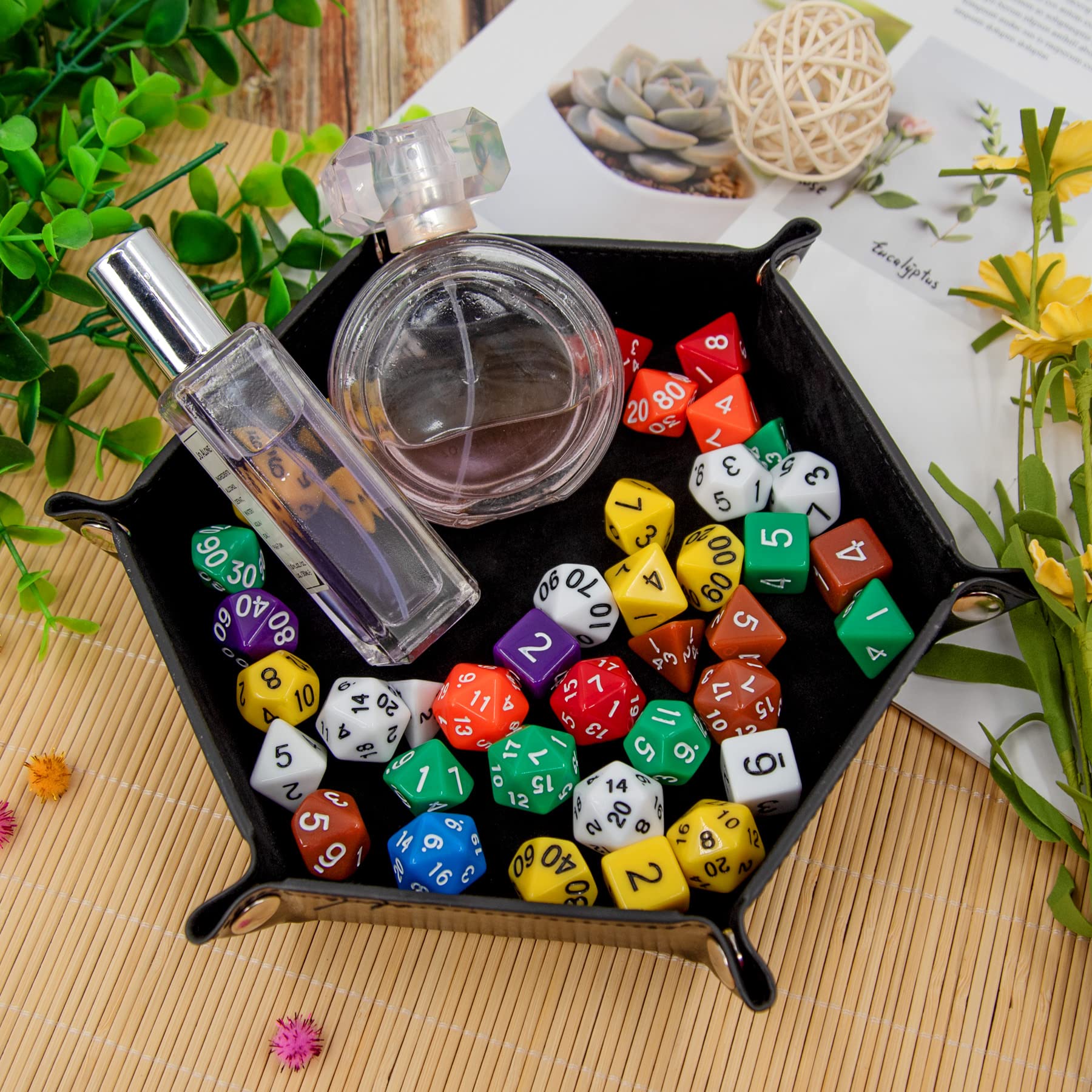 SIQUK collapsible design fits easily in bags for travel gaming