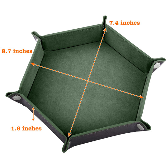 SIQUK dark green velvet interior protects dice during rolls