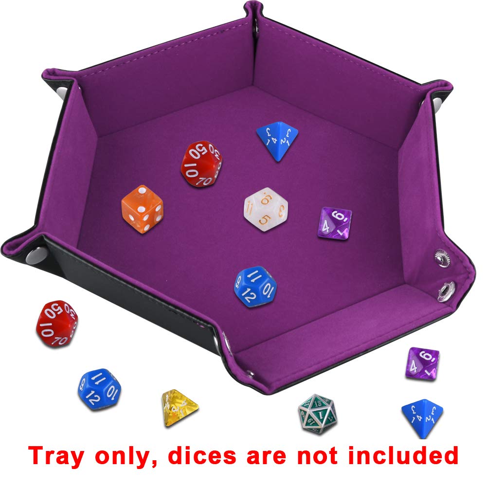 SIQUK PU leather exterior for durable, easy-care protection of dice.