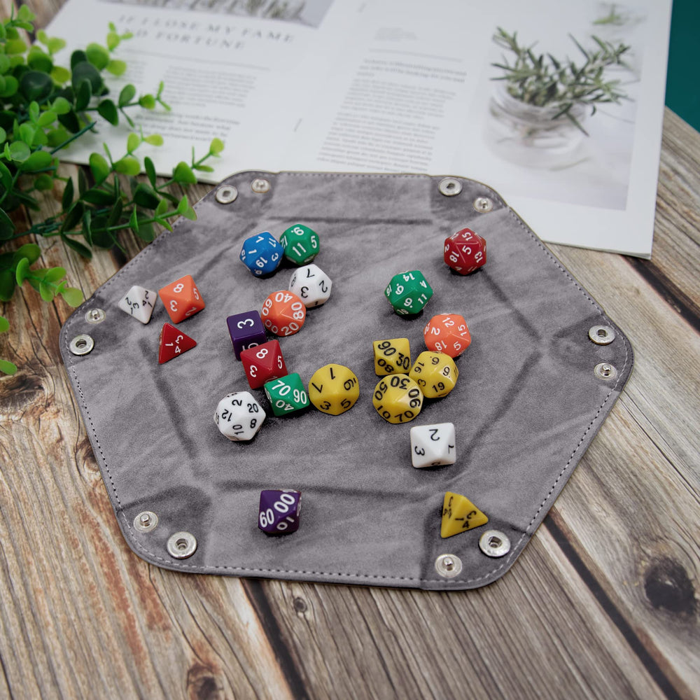 SIQUK dice tray Gray, velvet interior protects dice during rolls.